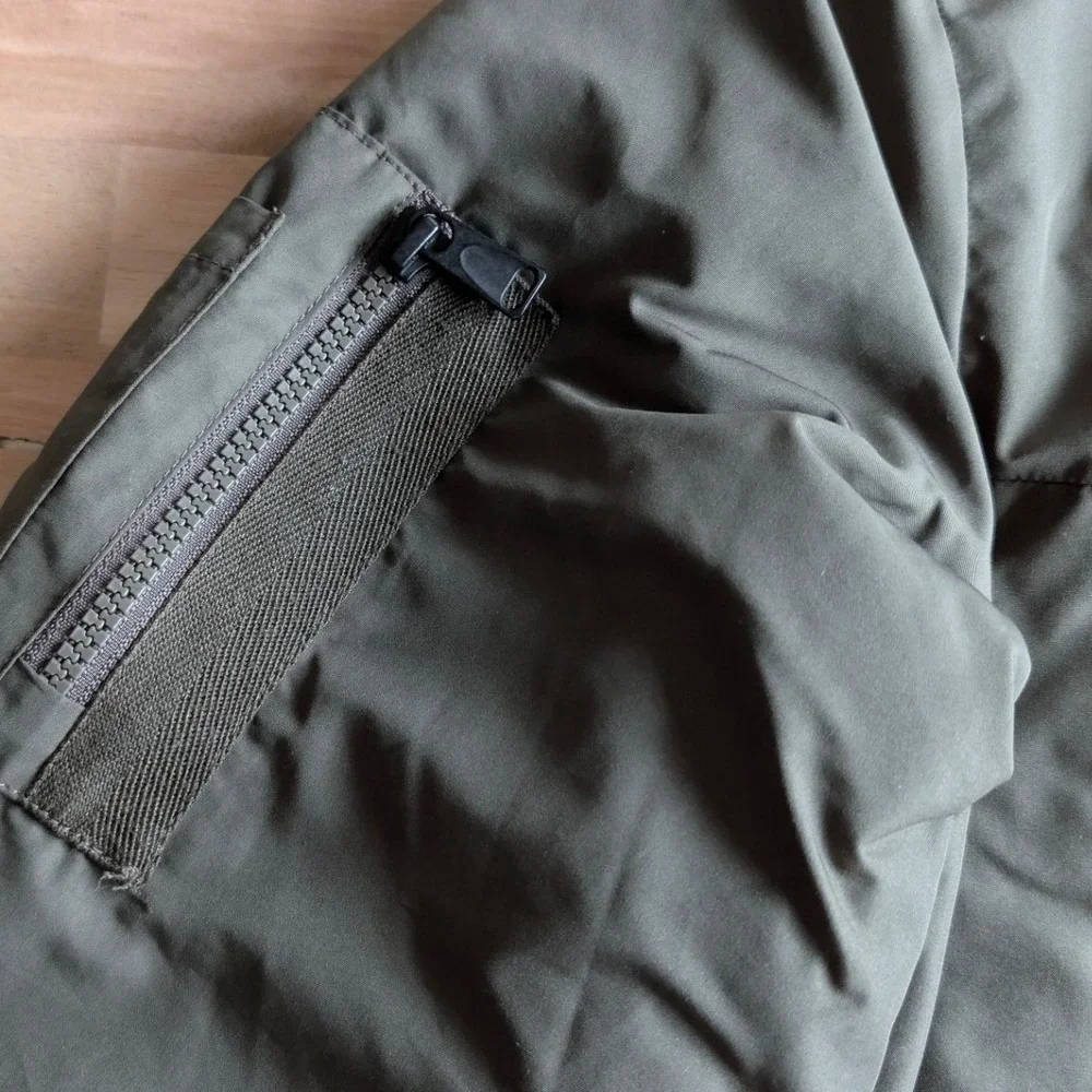 The North‎ Face Men's Vintage Rare Jester Bomber Jacket Olive Green Patch Small